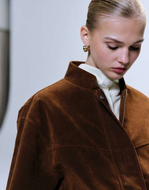 Chaqueta bomber tostada con cuello alzado de antelina de Topshop, 3 de 4
