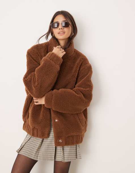 Chaqueta bomber tostada extragrande de borreguito de Miss Selfridge - view 1