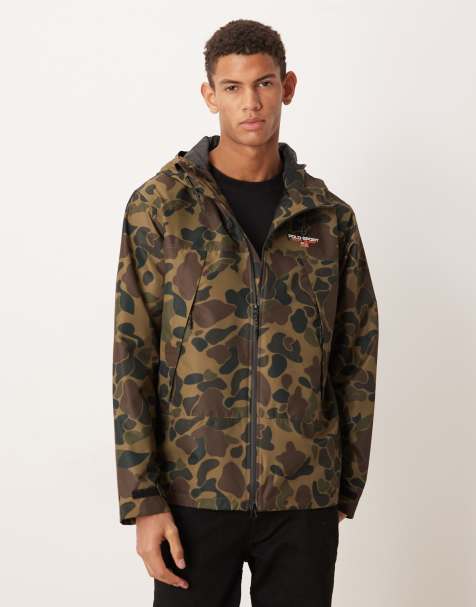 Chaqueta bomber verde oscuro aislante con estampado de camuflaje, capucha y logo de la colección cápsula Eastview de Polo Ralph Lauren - view 1