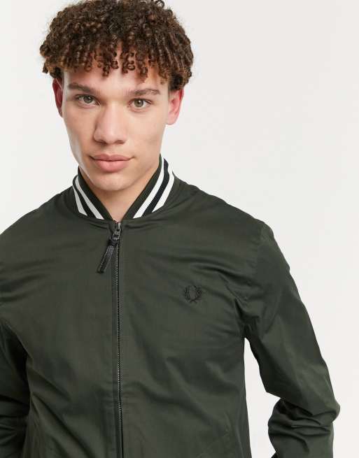 Chaqueta bomber verde Tennis de Fred Perry ASOS