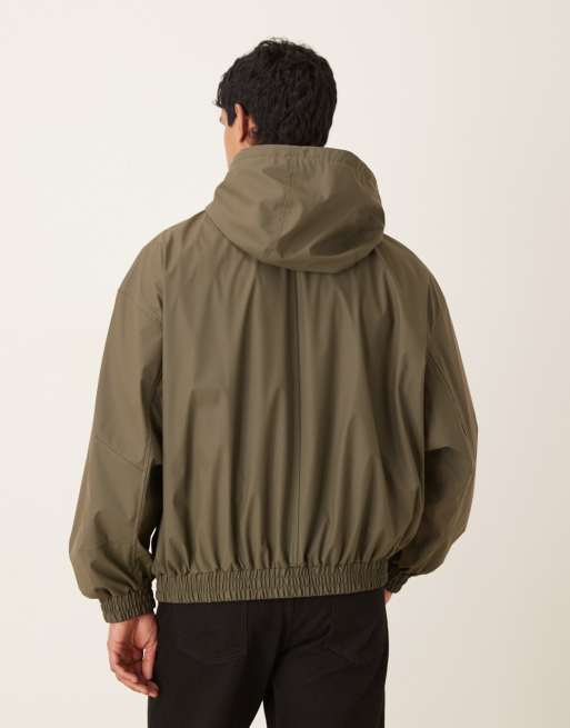 Chaqueta caqui extragrande con capucha y acabado engomado de ASOS DESIGN, 3 de 5
