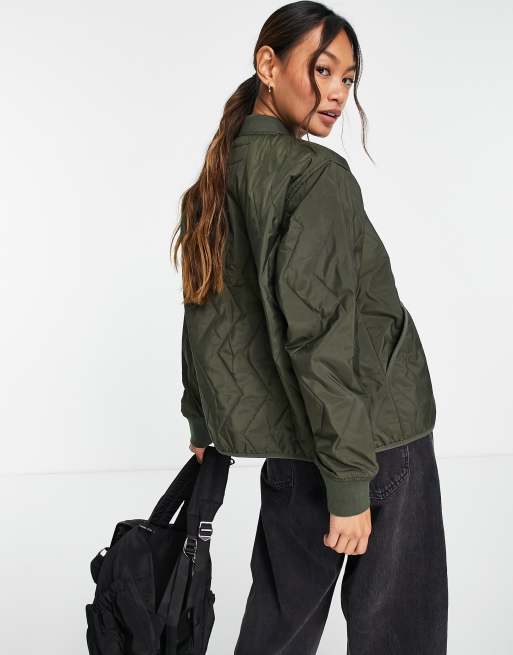 Chaqueta caqui holgada guateada con forro de Carhartt WIP, 2 de 4
