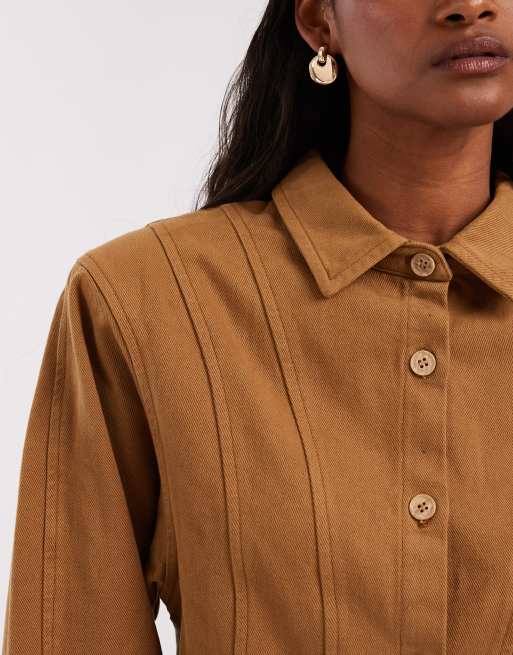 Chaqueta color caramelo con cintura ceñida de sarga de ASOS DESIGN, 3 de 4