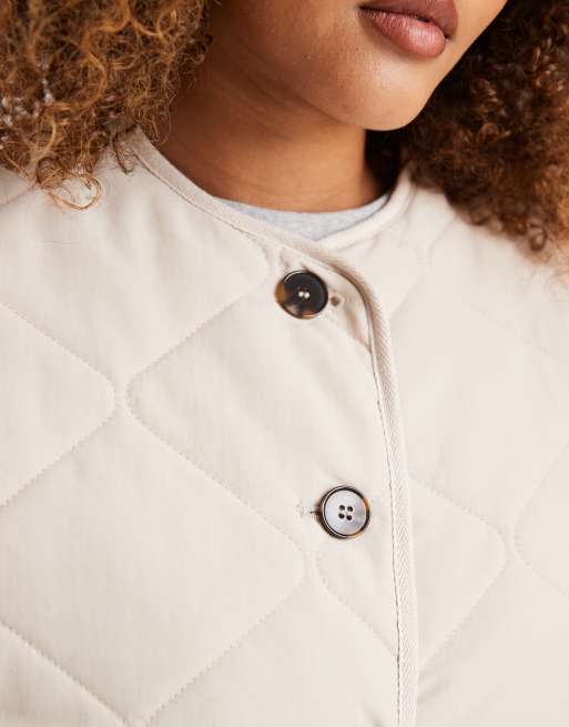 Chaqueta color piedra guateada de tejido suave de New Look, 3 de 4