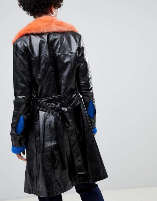 con diseño de charol cinturón y cuello de piel de Pepe Jeans | ASOS