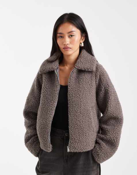 Chaqueta corta gris de borreguito de Threadbare - view 1