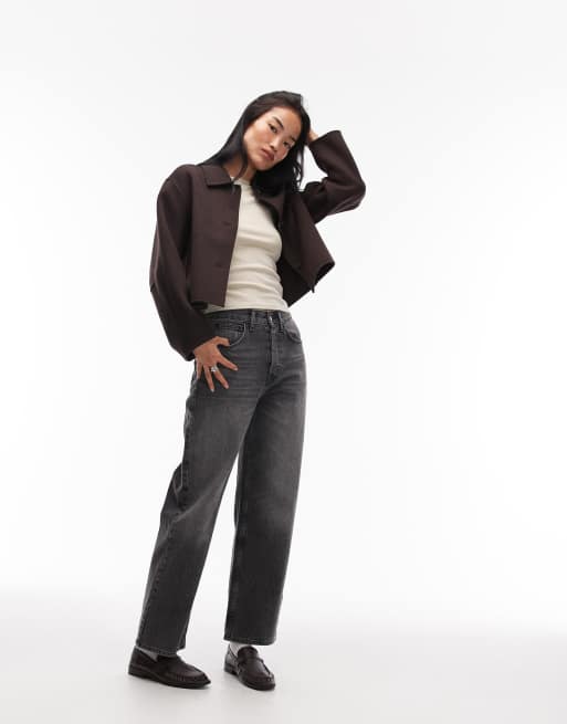 Chaqueta corta marrón estilo camisa con diseño de doble capa de lana de ARKET, 3 de 4