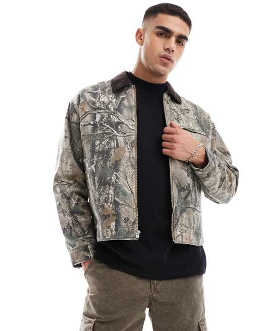 Chaqueta corta multicolor de estilo worker con estampado de camuflaje y cremallera delantera de Abercrombie & Fitch