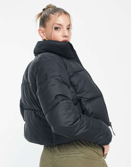 Chaqueta corta negra Puffect exclusiva en ASOS de Columbia , 4 de 4