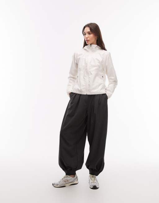 Chaqueta cortavientos blanco hueso Cyclone de The North Face, 3 de 4