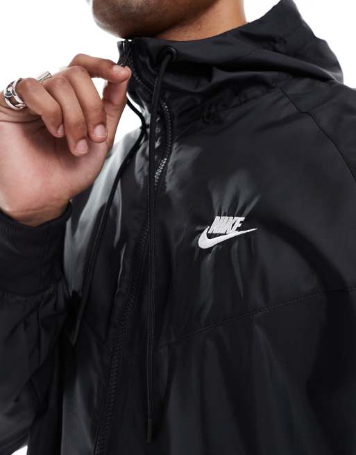 Chaqueta cortavientos negra Windrunner de Nike ASOS