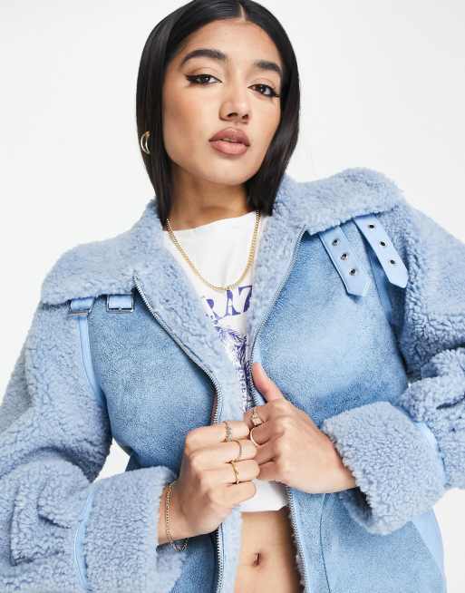 Chaqueta de aviador azul con mangas de borreguito de Miss Selfridge , 3 de 4