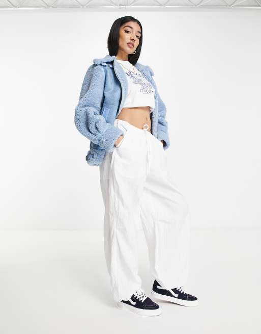 Chaqueta de aviador azul con mangas de borreguito de Miss Selfridge , 4 de 4