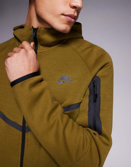 Chaqueta de chándal caqui con cremallera Tech Fleece de Nike, 5 de 5