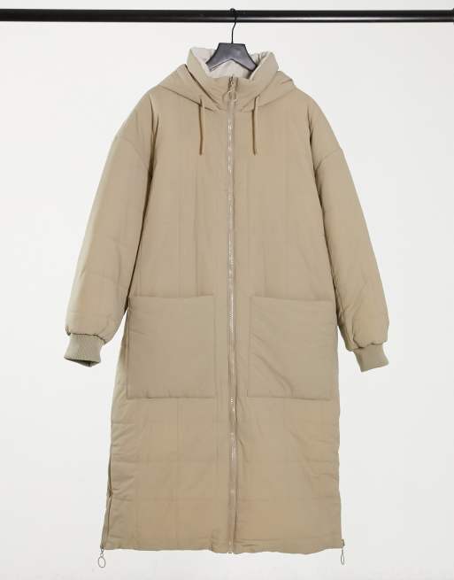 Chaqueta de color crudo larga guateada de Topshop