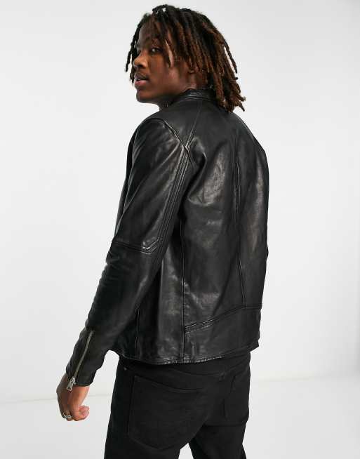 Chaqueta de cuero de corte slim con cremallera en negro Cora de AllSaints, 2 de 4