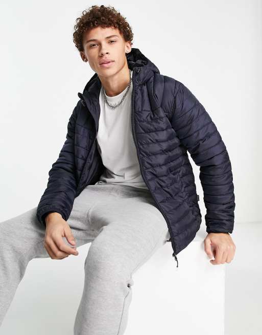 Chaqueta de plumas azul marino guateada con capucha de Only & Sons