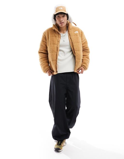 Chaqueta de plumas beis de borreguito 2000 exclusiva en ASOS de The North Face, 2 de 4