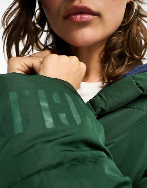 Chaqueta de plumas verde oscuro de Scalpers ASOS