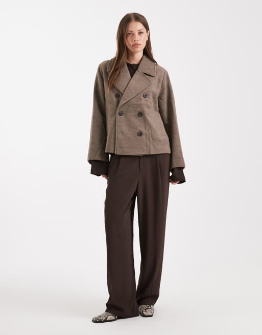 Chaqueta de sastre corta marrón de mezcla de lana premium de Object, 3 de 4