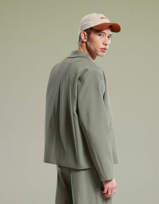 Chaqueta de traje corta verde oliva de corte cuadrado de canalé de ASOS DESIGN, 3 de 5