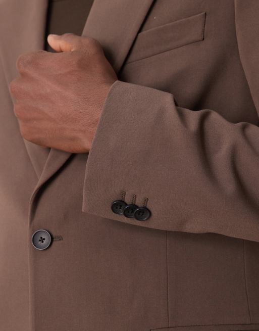 Chaqueta de traje marrón entallada de tejido elástico en cuatro direcciones de ASOS DESIGN, 5 de 5