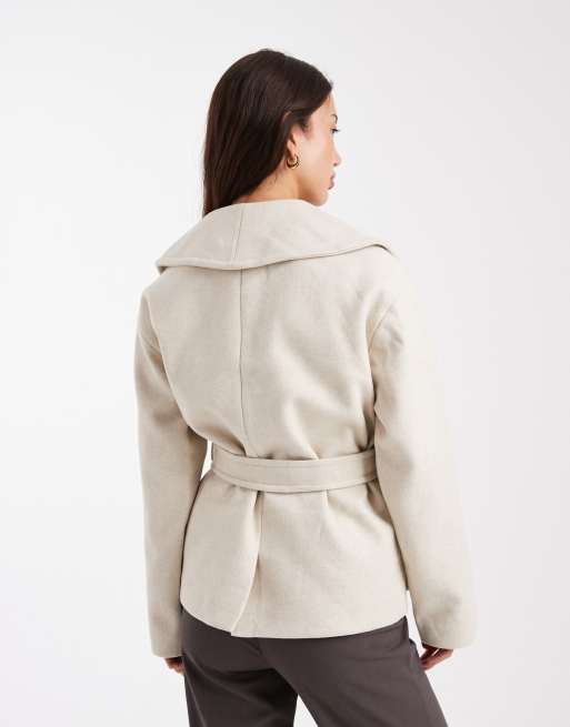 Chaqueta de vestir corta color crema con cinturón de Vero Moda, 4 de 4