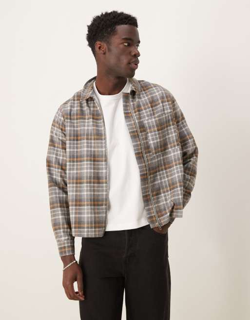 Chaqueta estilo camisa corta gris y marrón a cuadros holgada con acabado cepillado de ASOS DESIGN