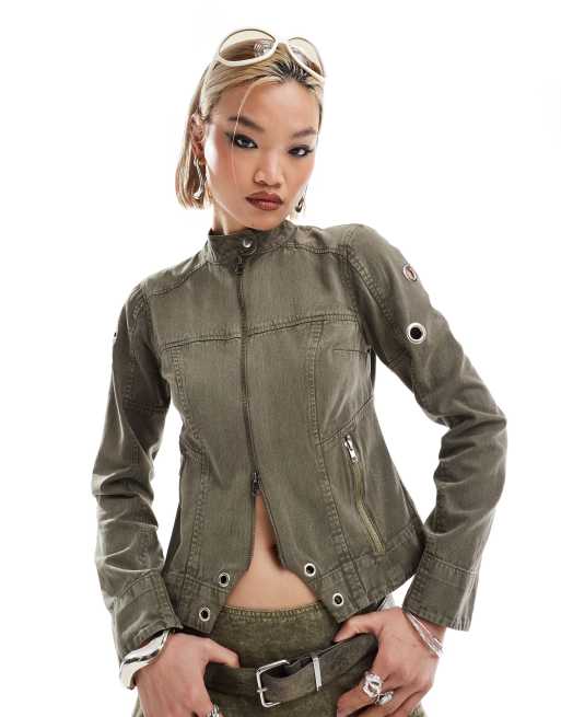Chaqueta estilo motocross con lavado desgastado y detalle de ojales para festivales de COLLUSION (parte de un conjunto)