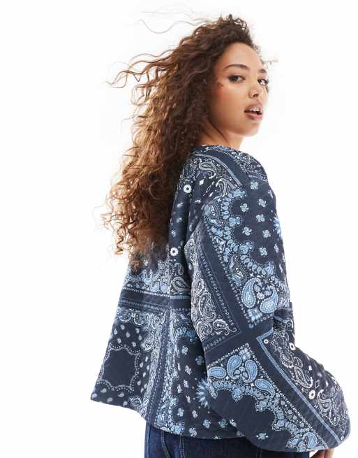 Chaqueta guateada con estampado de cachemir y leopardo de ASOS DESIGN, 2 de 4