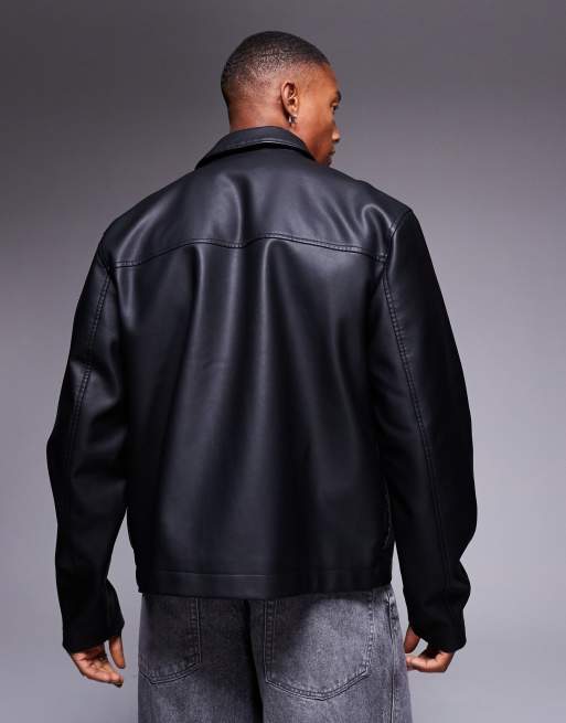 Chaqueta Harrington corta negra extragrande con bolsillos de cuero sintético de ASOS DESIGN, 2 de 4
