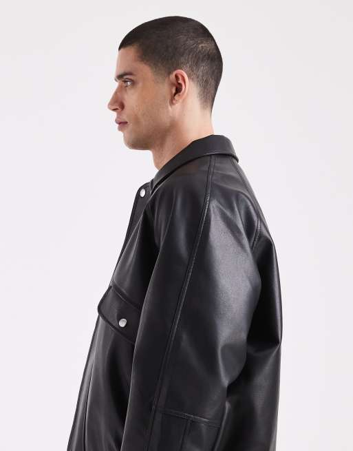 Chaqueta Harrington negra holgada de cuero sintético de ASOS DESIGN, 4 de 5