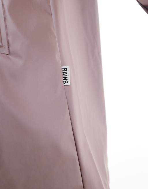 Chaqueta impermeable rosa metalizado de corte acampanado 18050 de Rains, 3 de 4