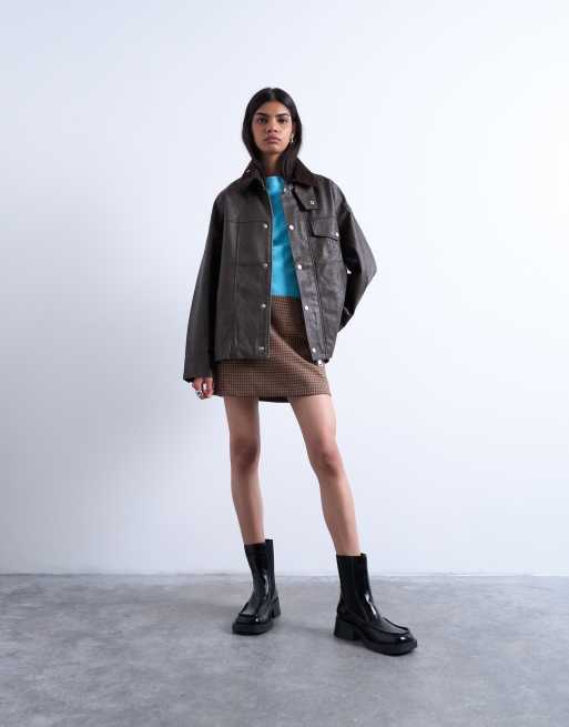 Chaqueta marrón de cuero sintético con solapas de pana de Topshop, 3 de 4