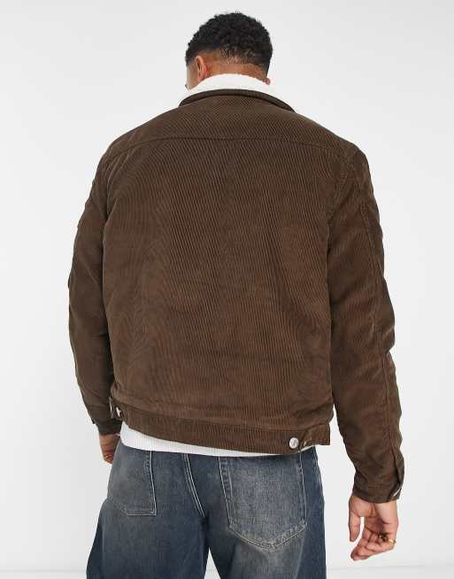 Chaqueta marrón estilo camionero de pana de New Look, 2 de 4