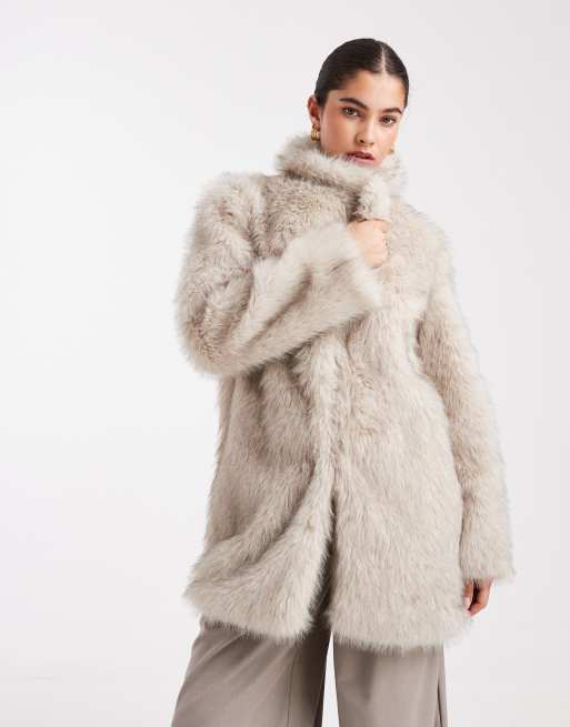 Chaqueta midi beis con solapas de piel sintética larga de South Beach , 2 de 4