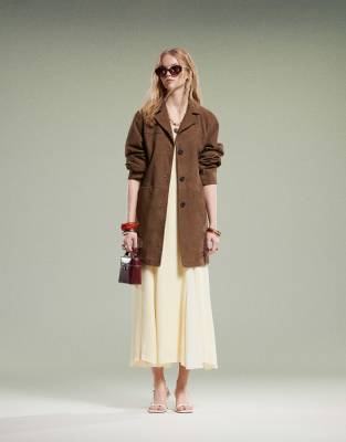 Chaqueta midi color moca de ante auténtico de ASOS DESIGN - view 1