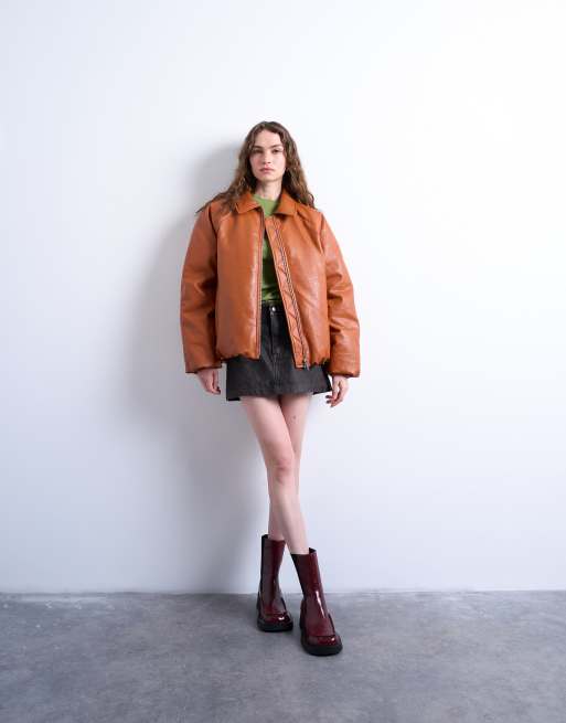 Chaqueta naranja tostado acolchada de cuero sintético de Topshop, 2 de 4