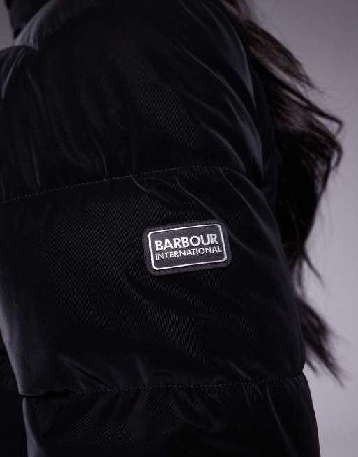 Chaqueta negra acolchada de tejido efecto terciopelo Hudson de Barbour International, 3 de 4