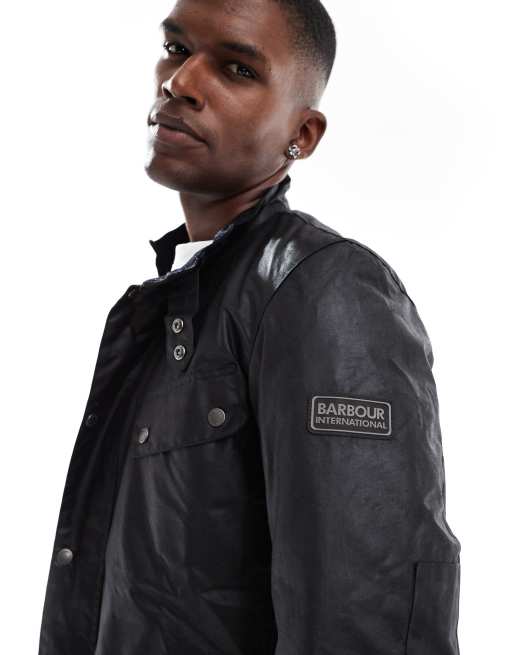 Chaqueta negra con acabado encerado Duke de Barbour International, 2 de 4
