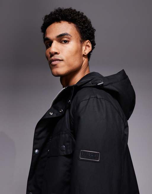 Chaqueta negra con acabado encerado Endley de Barbour International, 4 de 5
