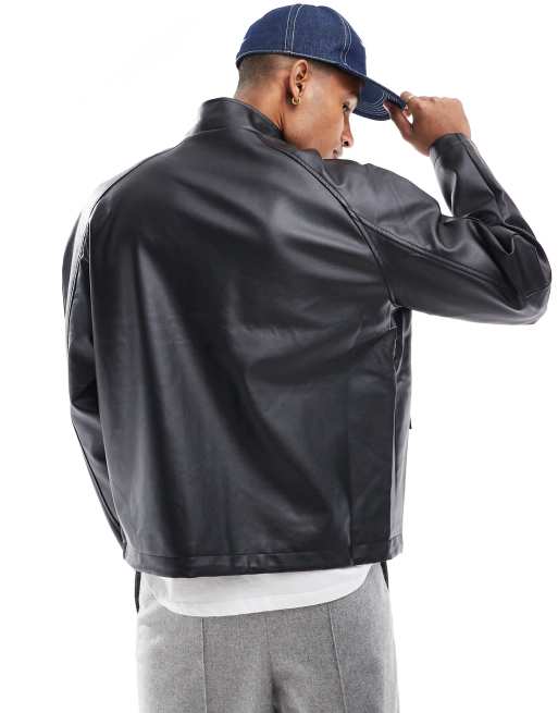Chaqueta negra con cuello alzado de cuero sintético de ASOS DESIGN, 4 de 4