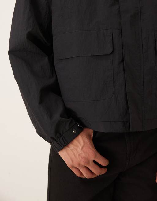 Chaqueta negra extragrande con cuello alzado de ASOS DESIGN, 5 de 5