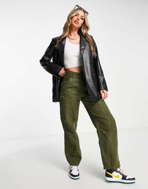 Chaqueta negra extragrande estilo americana de cuero sintético de Topshop, 4 de 4