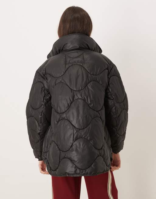 Chaqueta negra guateada extragrande con cuello alto de JJXX, 4 de 4