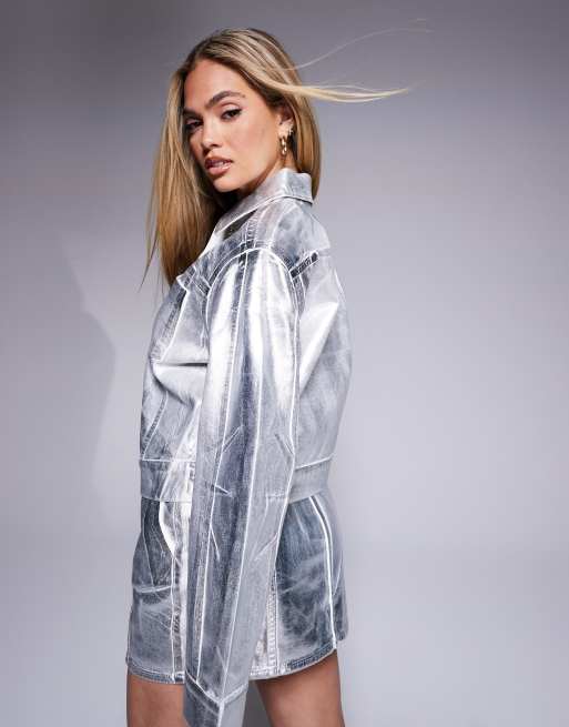 Chaqueta plateada con revestimiento metalizado de Armani Exchange (parte de un conjunto), 3 de 4