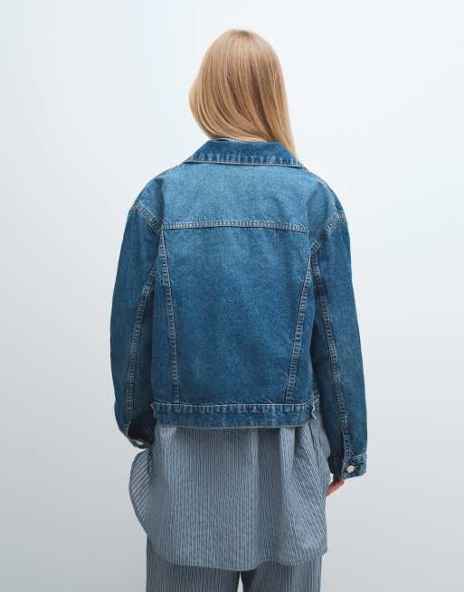 Chaqueta vaquera azul envejecido extragrande de estilo años 90 de ASOS DESIGN, 4 de 7