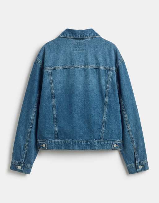 Chaqueta vaquera azul envejecido extragrande de estilo años 90 de ASOS DESIGN, 6 de 7