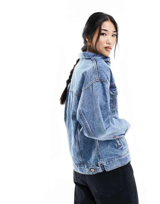 Chaqueta vaquera azul extragrande con lavado envejecido de Cotton On , 4 de 4