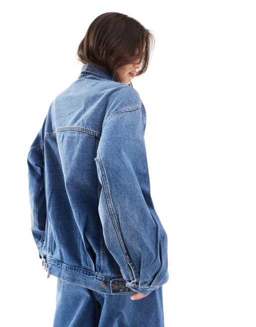 Chaqueta vaquera azul medio extragrande de estilo camionero de Levi's, 3 de 4